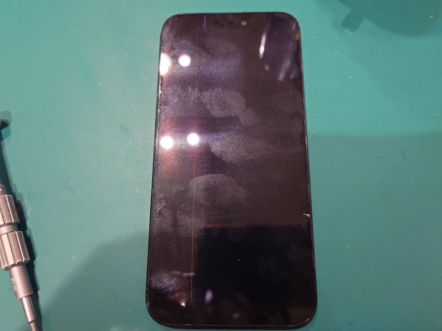 【鮫洲よりご来店】iPhone14ProMAXの画面交換修理をご依頼いただきました！